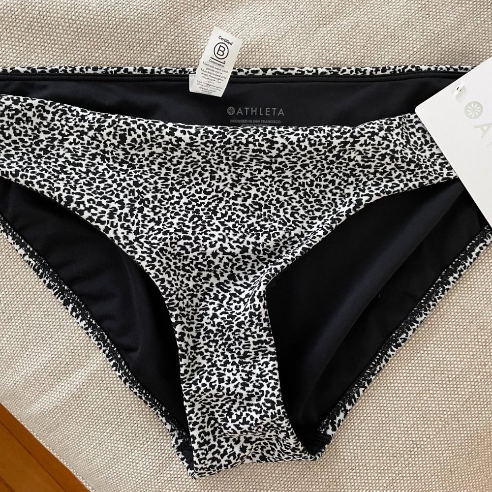 Athleta Women's Clean Medium Bottom